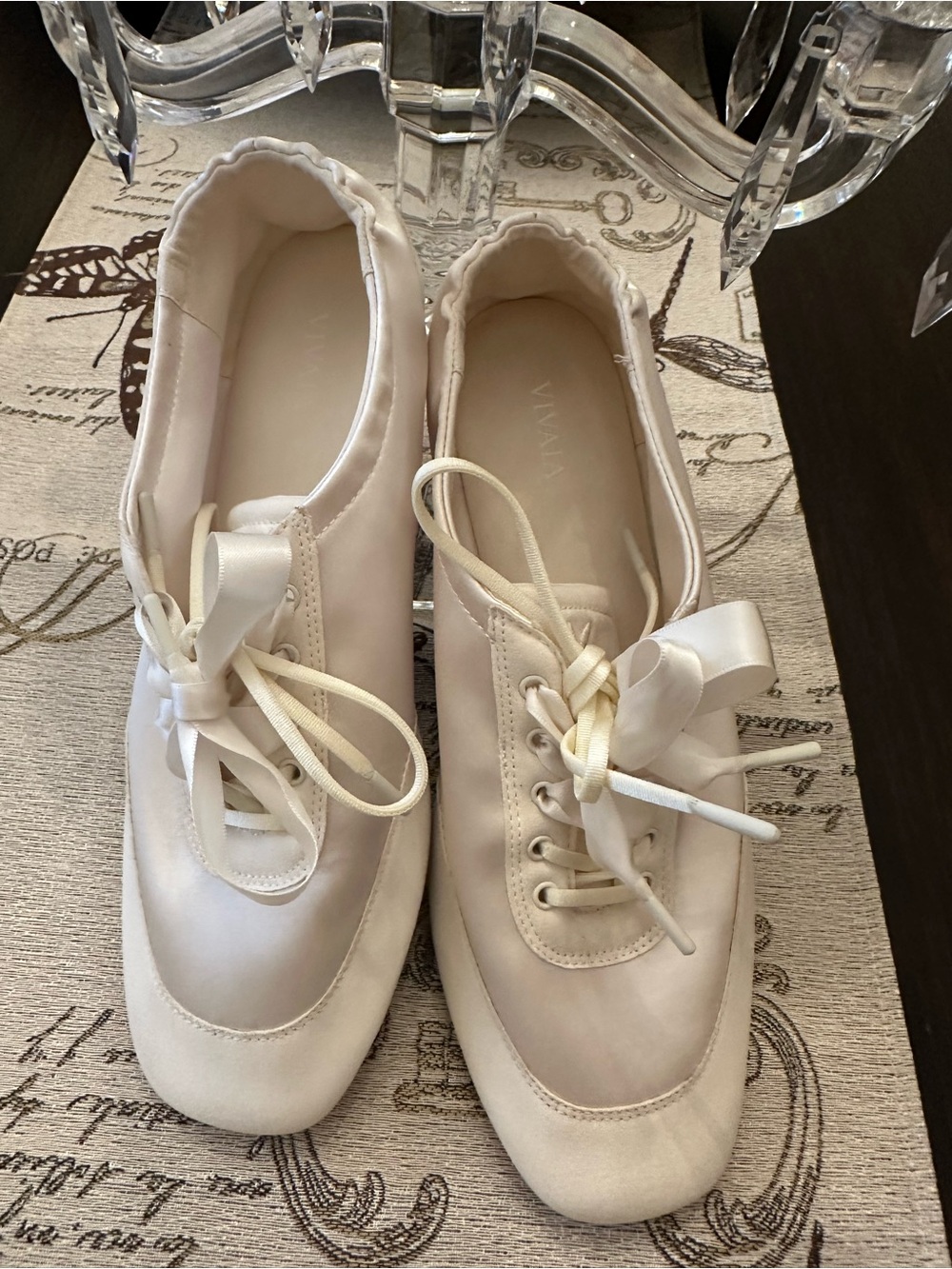 Vivaia Cristina Sneakerina Women's Cream Lace-Up Sneakers size 8 EU39. - Picture 2 of 11